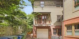 519 N Highland Avenue NE Gallery 25