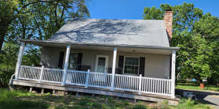 132 Seminary Lane Gallery 1