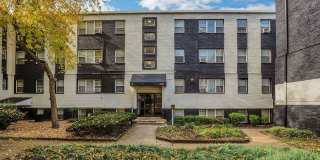 Courtyard Park Apartments Gallery 9