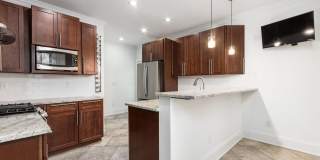 106 E Gates Street Gallery 12