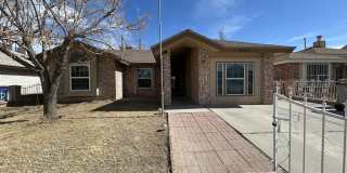 8482 PADDLEFOOT Lane Gallery 1