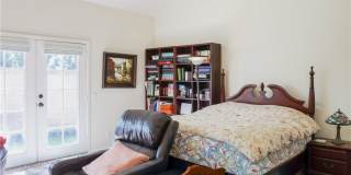 183 S Starflower Gallery 16