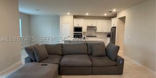 12251 SW Periwinkle Ct Gallery 6