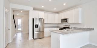 Stunning 4/3 Modern Townhome with a Private Courtyard and a 2 Car Garage in the Desirable Community Pinewood Reserve - Orlando! Gallery 3