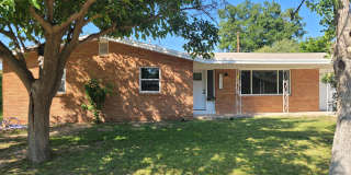 3110 Bandolina Avenue Gallery 1