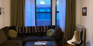 551 West Wellington Avenue Gallery 10