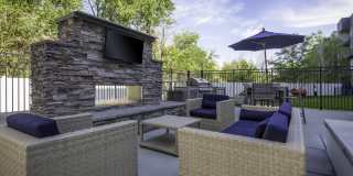 644 City Station Gallery 19