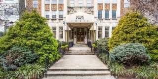 Spacious Studio Across from Meridian Hill Park! Gallery 17