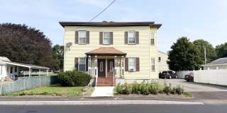 40 Jackson St. Unit 2-Right Gallery 1