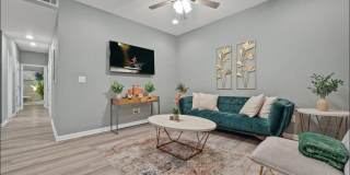 1891 TREMONT Drive Gallery 1