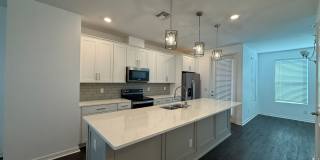 Available 8/10!! Luxury 3 story townhouse in the heart of Laureate Park Available 8/10!! Luxury 3 story townhouse in the heart of Laureate Park Gallery 9