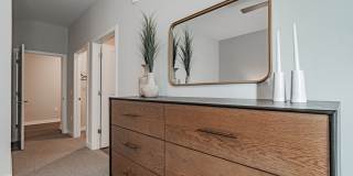 The NinetyNine Gallery 20