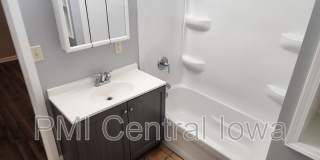 1806 Jefferson Avenue Gallery 11