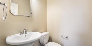5282 Ledgewood Creek Avenue Gallery 17