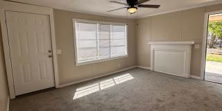 2 Bed 1 Bath House Gallery 1