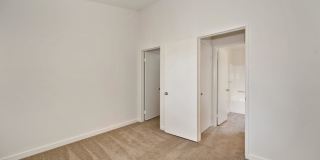 Elan Riverwalk Gallery 25