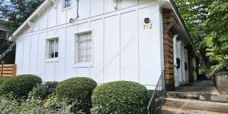 712 Highland Ave NE Gallery 1