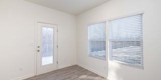 BEAUTIFUL Paired Home 3 br 2.5 ba with 2 car garage minutes from I-77 and I-40 - AUGUST MOVE IN Gallery 12
