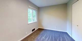 Charming Bothell Condo in a Fantastic Location! (Lower rent for 8 of 12 months Gallery 7