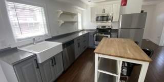 106 S WALNUT Street 106 S WALNUT Street Gallery 3