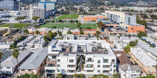 H Wood Apartments Gallery 27