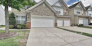 418 Lazy Creek Ln Gallery 1