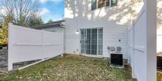 6820 Axtel Drive Gallery 34