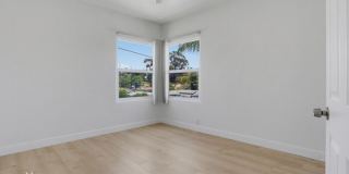 5738 Meade Avenue Gallery 7