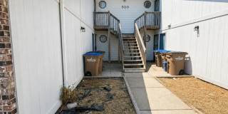 Spacious 2-Bedroom in Raymore with W/D Hookups! Gallery 1