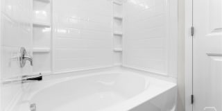 116 Peabody Street Gallery 27