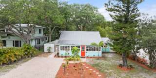 644 SW Bryant Avenue Gallery 1