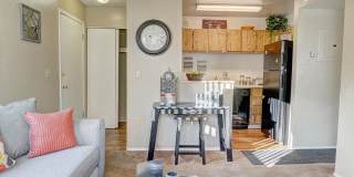 Sunflower Apartments Gallery 9