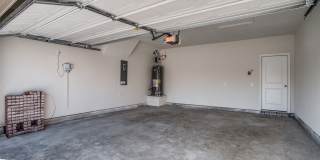 1237 Sharp Street Gallery 16