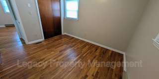 2202 Maywood Street Gallery 13