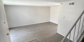 COMING SOON! 3 Bed + 1.5 Bath Townhouse Gallery 6
