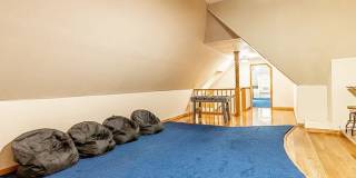 1606 S Hyde Park Avenue Gallery 20