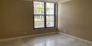 15 Royal Palm Way Gallery 12