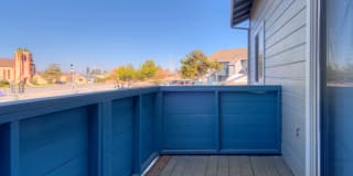 Creekside Gallery 15