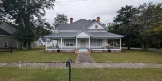 414 N Caswell St Gallery 1