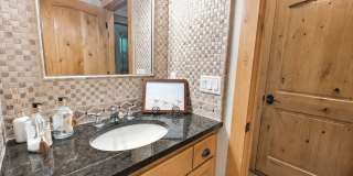 Live the ultimate Westside Bend lifestyle! Gallery 16