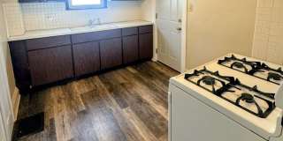 Three bedroom one bathroom home for rent Gallery 6