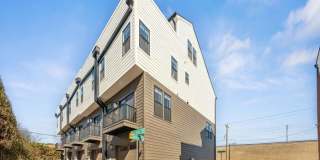 5015 Grayton Alley Gallery 35