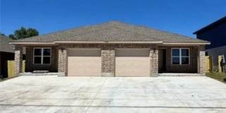 2108 Saulsbury Drive unit: B Gallery 1