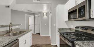 Equestrian Luxury Apartment Homes Gallery 23