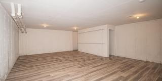 309 Ashley Court Avenue Gallery 25