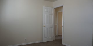 West Jordan 5 Bedroom Townhome Gallery 11