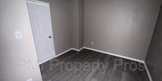 1943 N 38th St Gallery 12