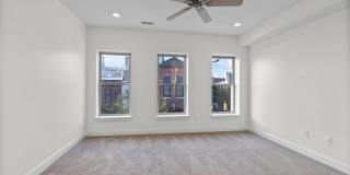 402 E FORT Avenue Gallery 10
