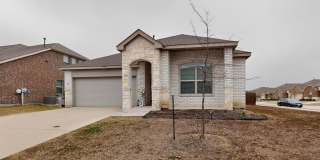 423 Pepperbark Avenue Gallery 3