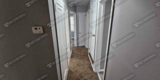 8442 Warwick St Gallery 13